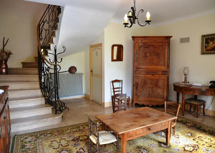 Logis Du Port * Domme